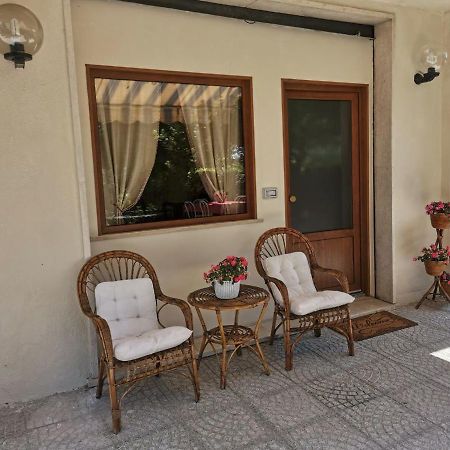 Al Centesimo Chilometro - Ristoro Del Pellegrino Vandrehjem Montefiascone Eksteriør billede